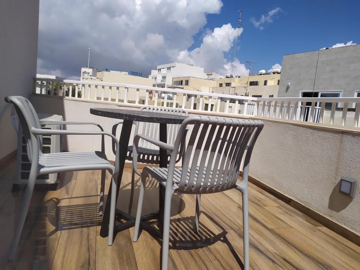 No. 38 Appartments * Sliema